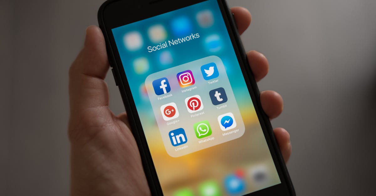 découvrez l'art de la communication efficace : conseils, techniques et stratégies pour améliorer vos échanges personnels et professionnels.