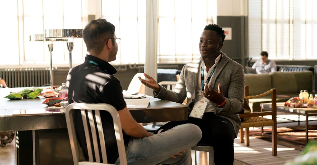 découvrez l'art du networking : établissez des connexions professionnelles, développez votre réseau et boostez votre carrière grâce à des conseils pratiques et des stratégies éprouvées. apprenez à créer des relations durables et à tirer parti de votre réseau pour atteindre vos objectifs.