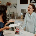 découvrez comment optimiser vos relations client grâce à des stratégies efficaces et des outils innovants. améliorez la satisfaction et la fidélité de vos clients pour propulser votre entreprise vers le succès.