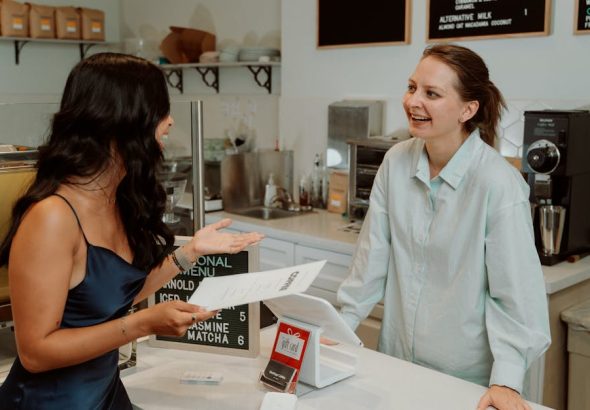 découvrez comment optimiser vos relations client grâce à des stratégies efficaces et des outils innovants. améliorez la satisfaction et la fidélité de vos clients pour propulser votre entreprise vers le succès.