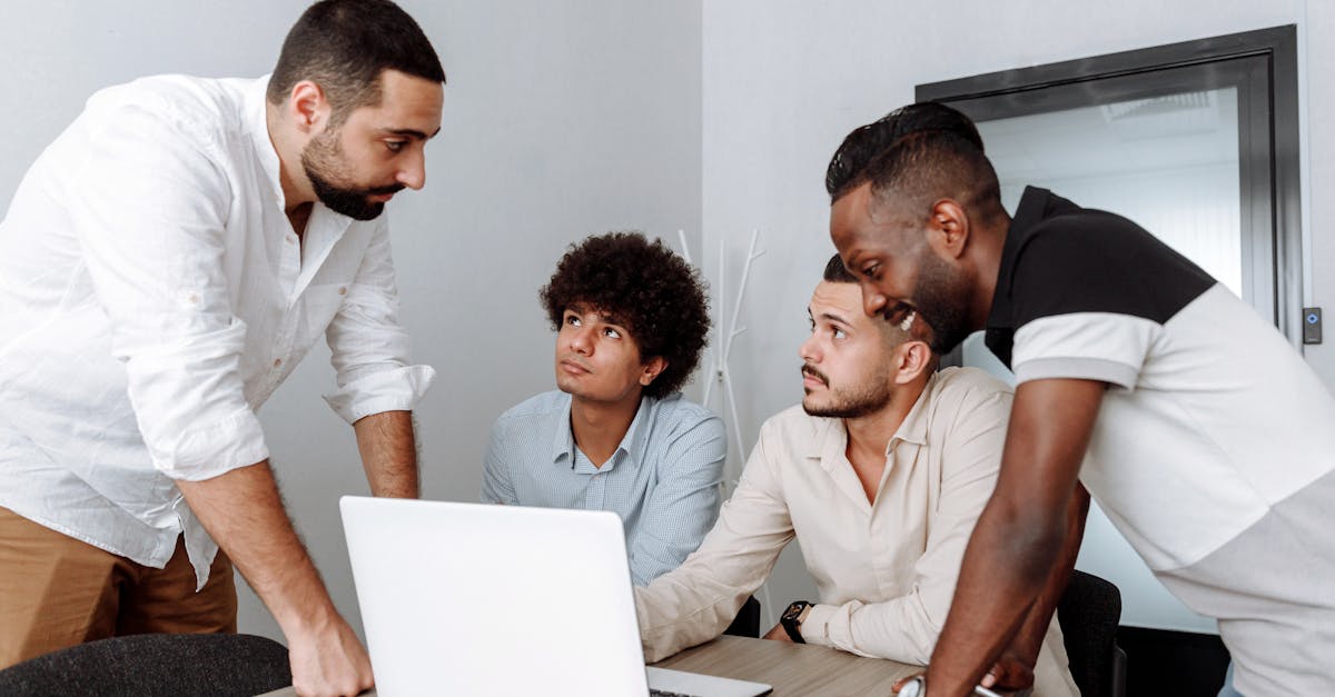 découvrez comment les partenariats d'affaires peuvent transformer votre entreprise. explorez les stratégies efficaces pour établir des collaborations fructueuses et maximiser vos opportunités de croissance.