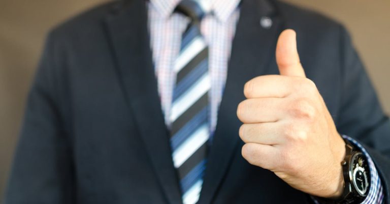découvrez comment optimiser votre sales funnel pour maximiser vos conversions. apprenez les techniques essentielles pour guider vos prospects à travers chaque étape du processus de vente et transformer les opportunités en clients fidèles.
